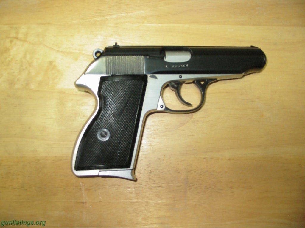 Pistols FEG P-63