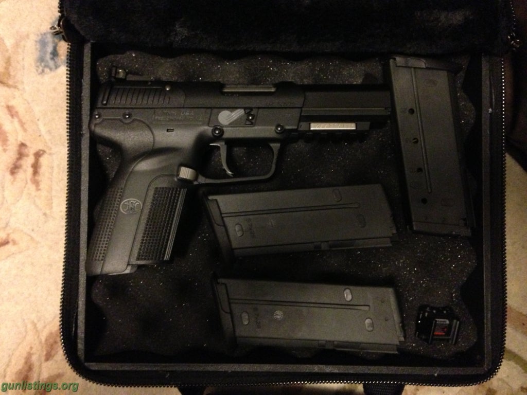 Pistols FN Five Seven 5.7 Handgun