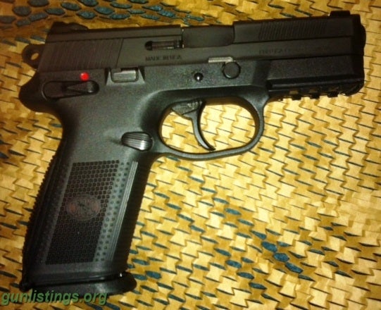 Pistols FN FNX 40