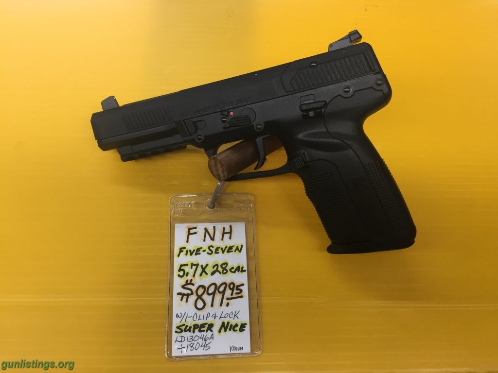 Pistols FNH FIVE SEVEN