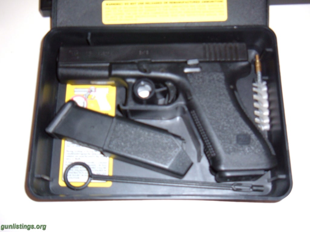 Pistols Glock 17 Gen2