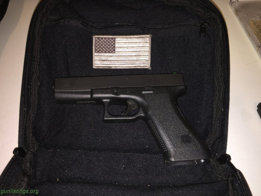 Pistols GLOCK 17 GEN 2 With High-Cap Mags