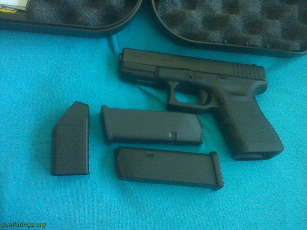 Pistols SOLD>>>>Glock 19 3rd Gen Collectors Edition