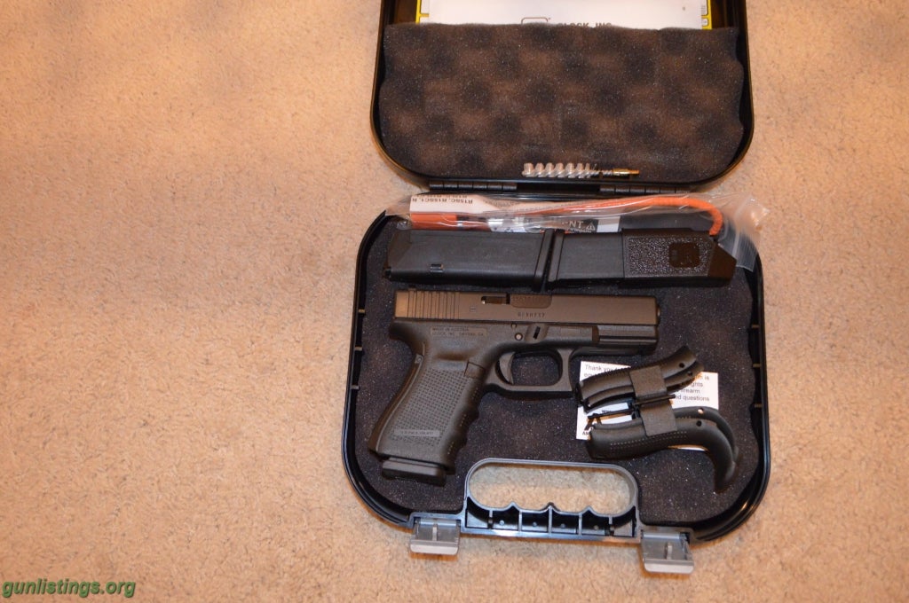 Pistols Glock 19 Gen4 Talo Night Sight