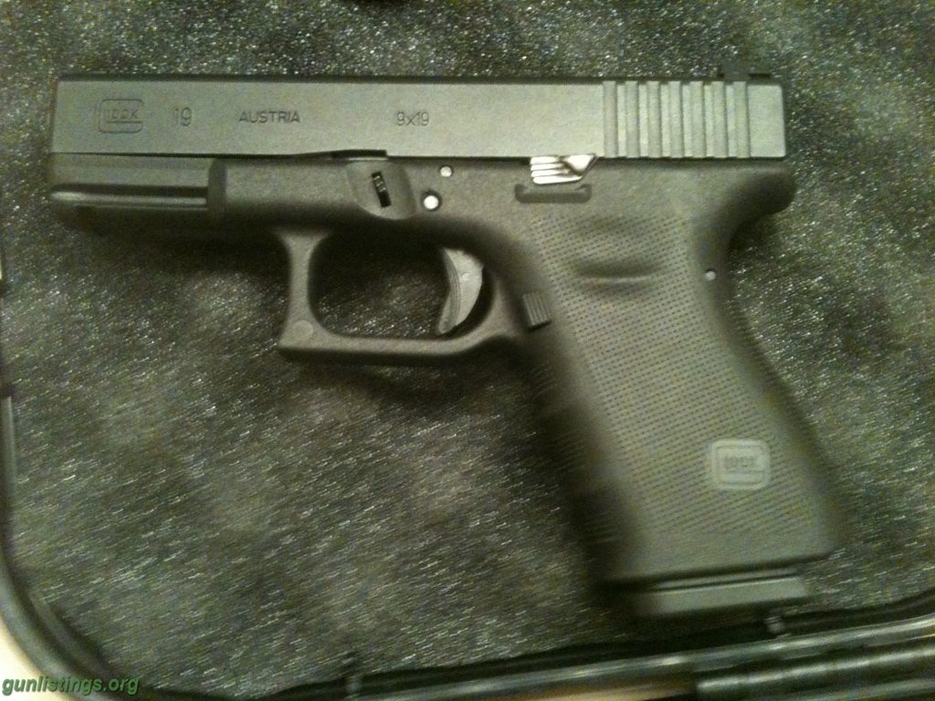 Pistols Glock 19 Gen 3