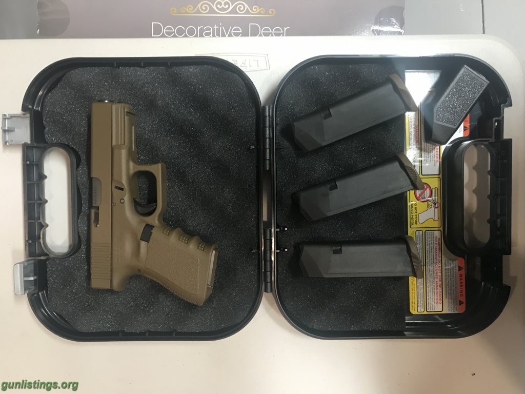 Pistols Glock 19 Gen 3 FDE