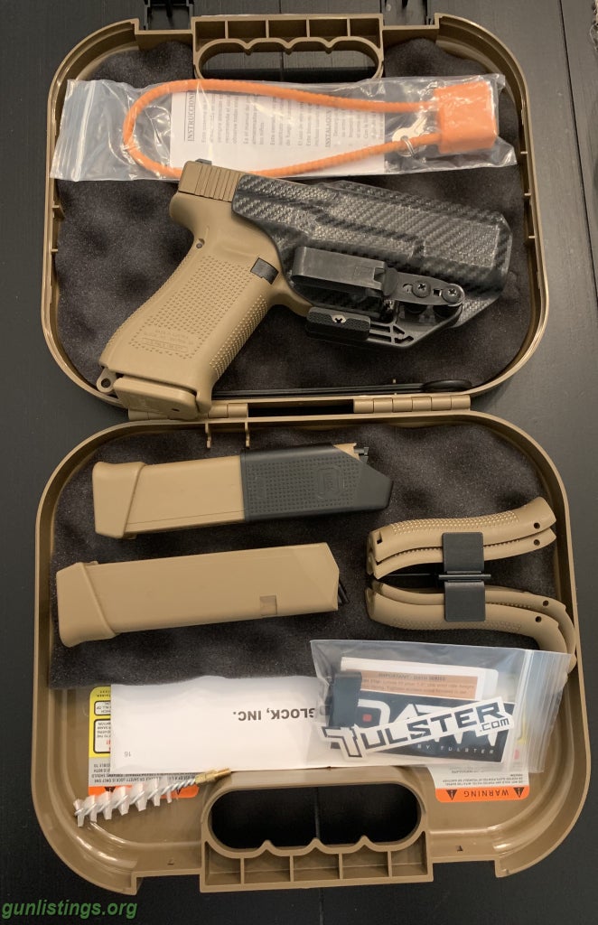 Pistols Glock 19X - Tulster OATH Holster