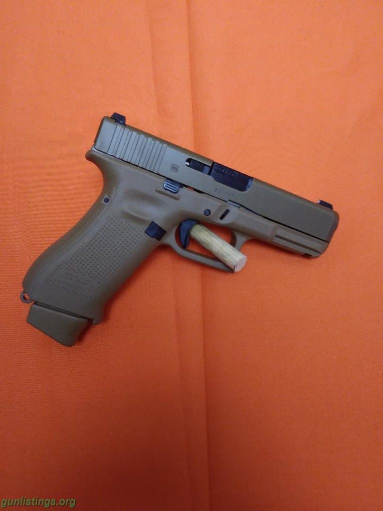 Pistols Glock 19X NIB