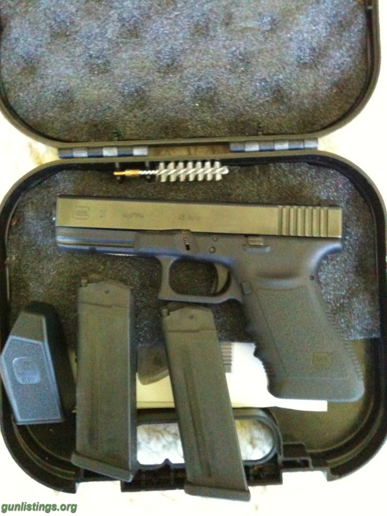 Pistols Glock 21 .45 Caliber