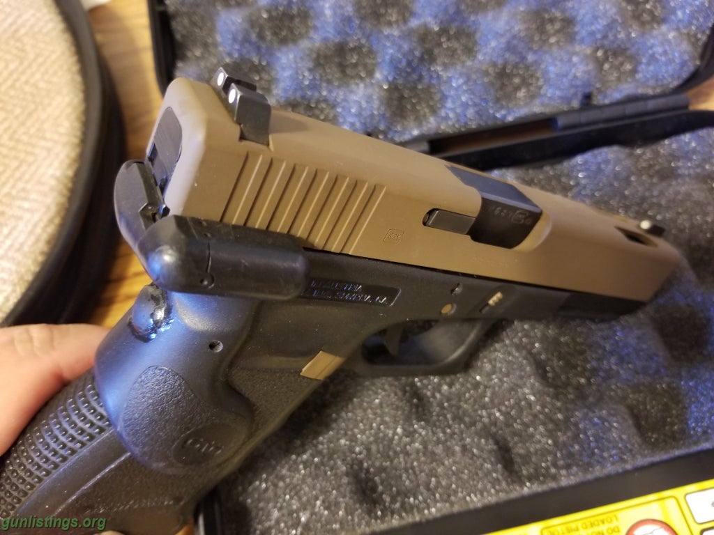 Pistols Glock 22c Factory Compensated With Crimson Trace Laser