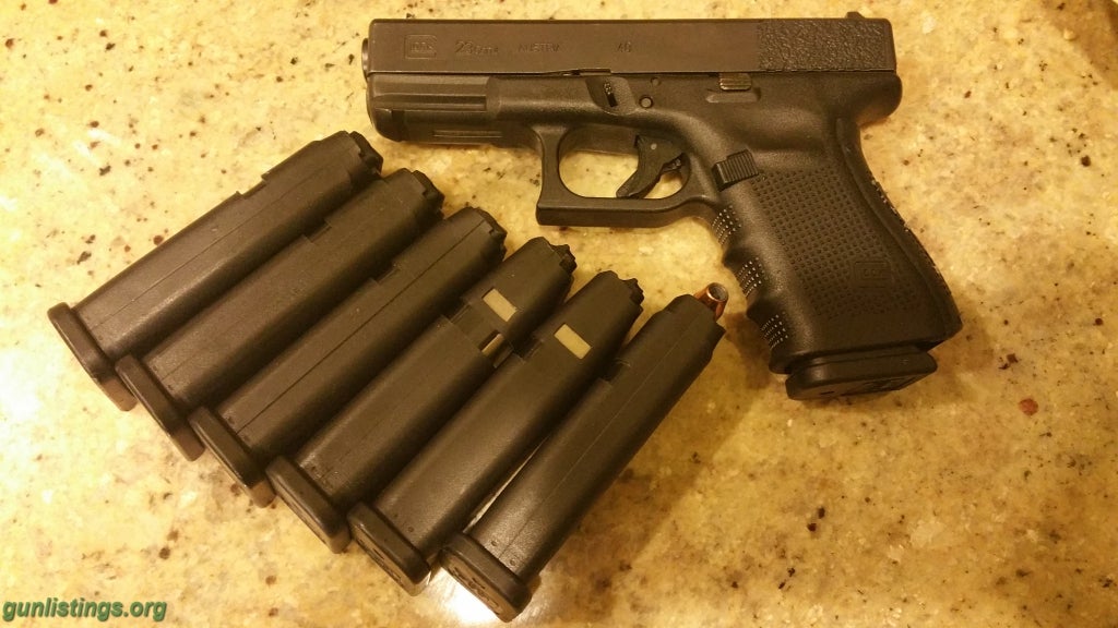 Pistols Glock 23