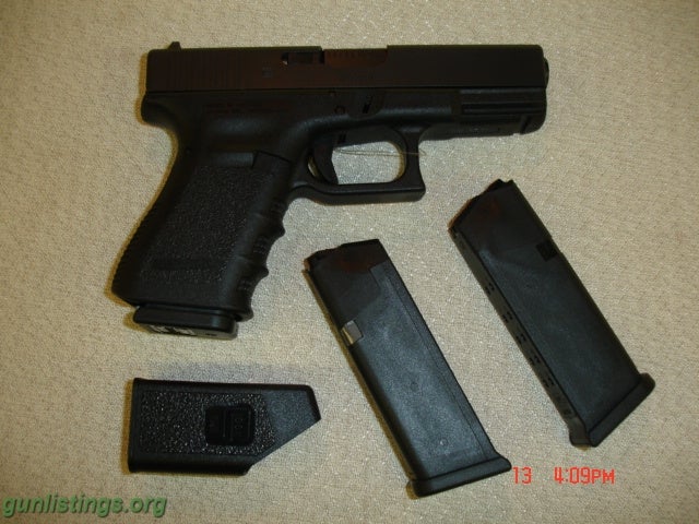 Pistols Glock 23