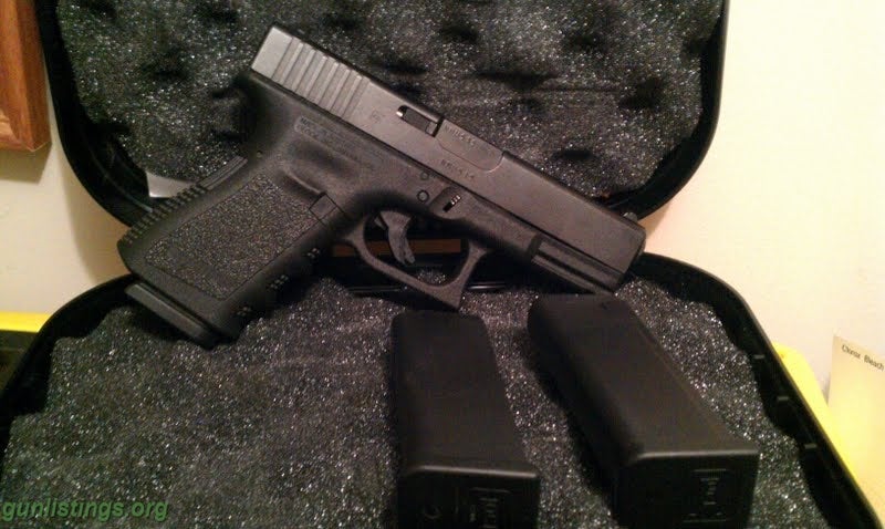 Pistols Glock 23