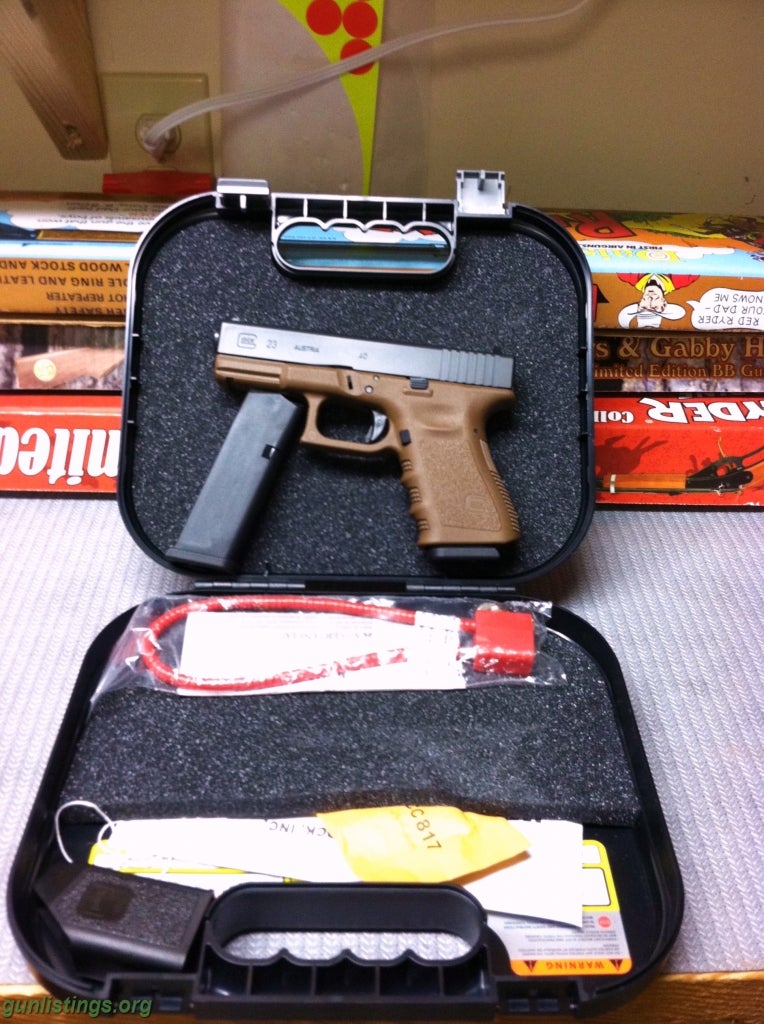 Pistols Glock 23 FDE