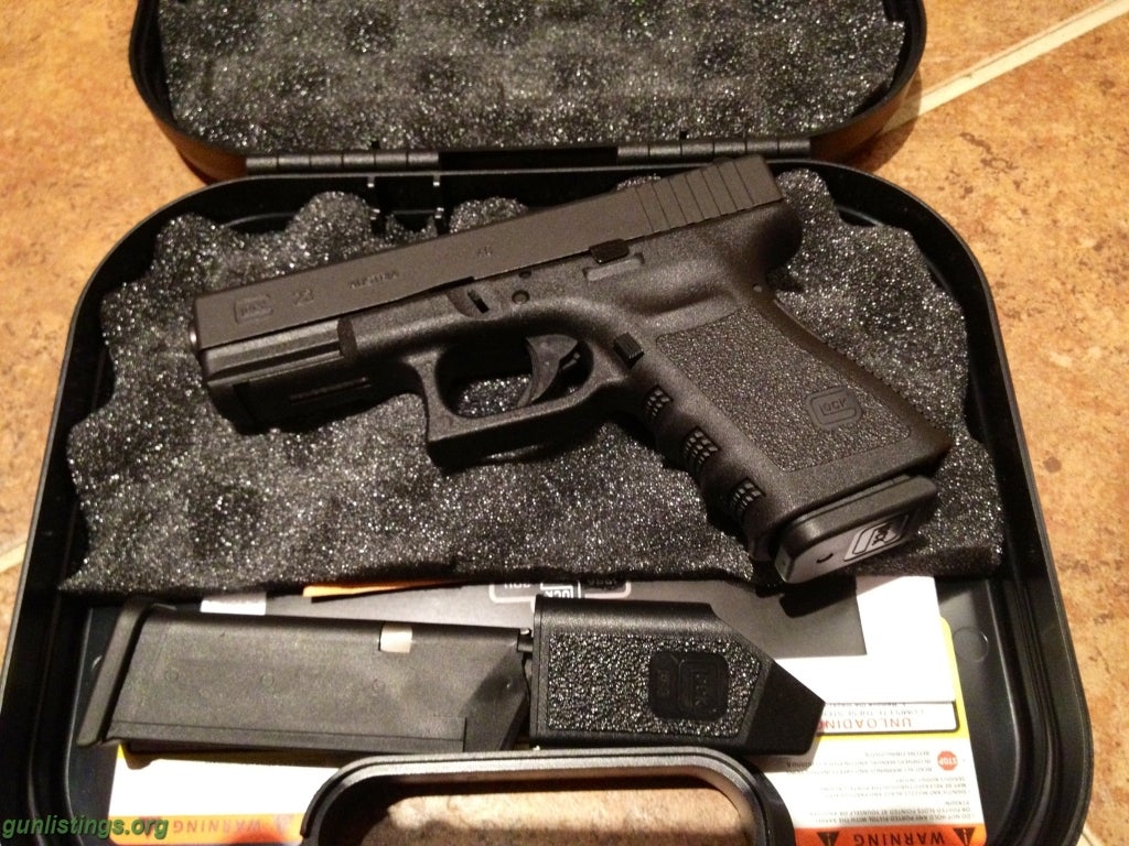 Pistols Glock 23 Gen 3