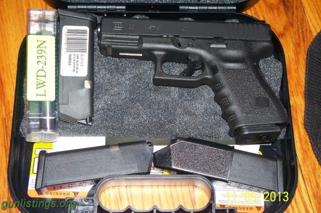 Pistols Glock 23 Gen 3 W/ Tru-Glo Night Sights & Extras