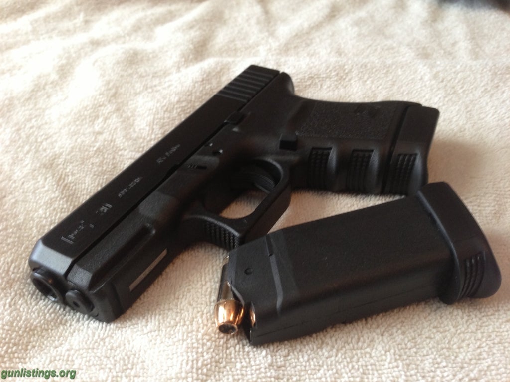 Pistols Glock 30SF With Trijicon Night Sights - Like New