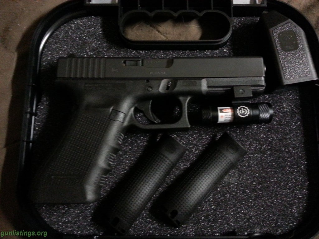 Pistols Glock G22 Gen 4