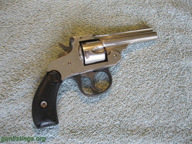 Pistols Harrington And Richardson 32 S&W Revolver