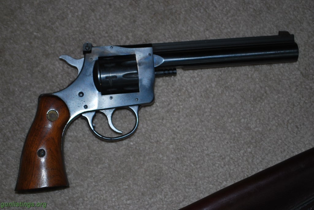 Pistols H&R 904 NINE SHOT BULL BARREL TARGET PISTOL