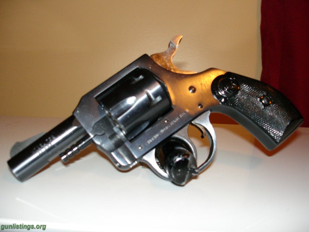 Pistols H&R Model 732