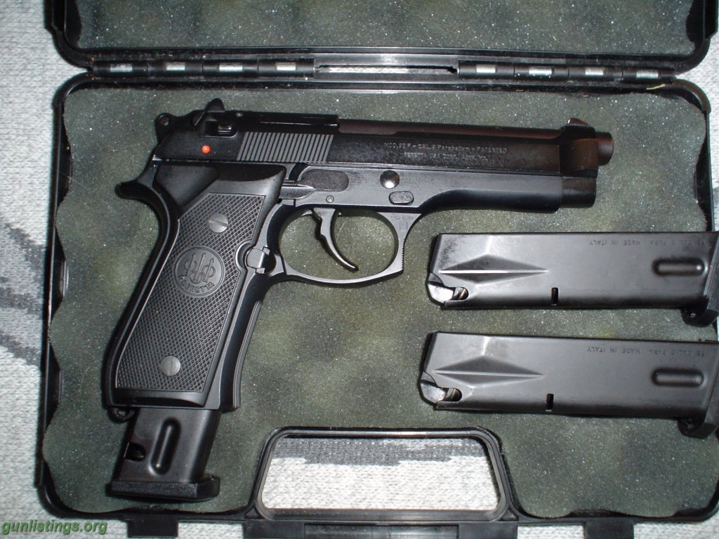 Pistols Italian Beretta 92fs