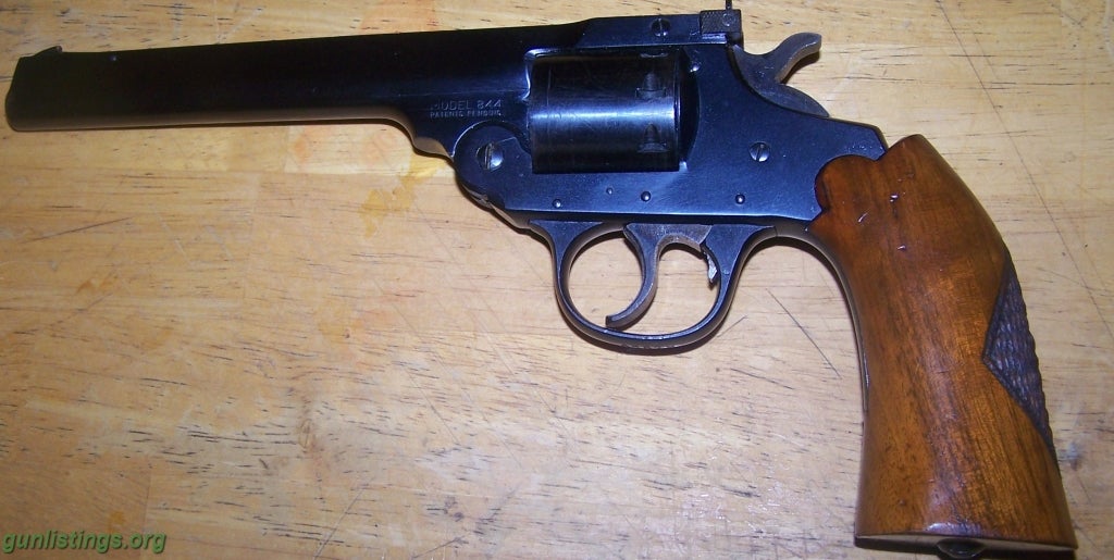 Pistols Iver Johnsons  844