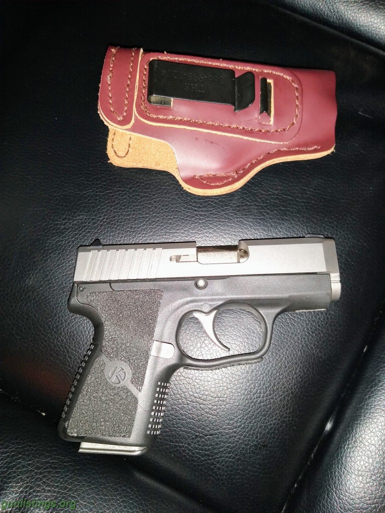 Pistols KAHR CM9 .9 Mm Pistol