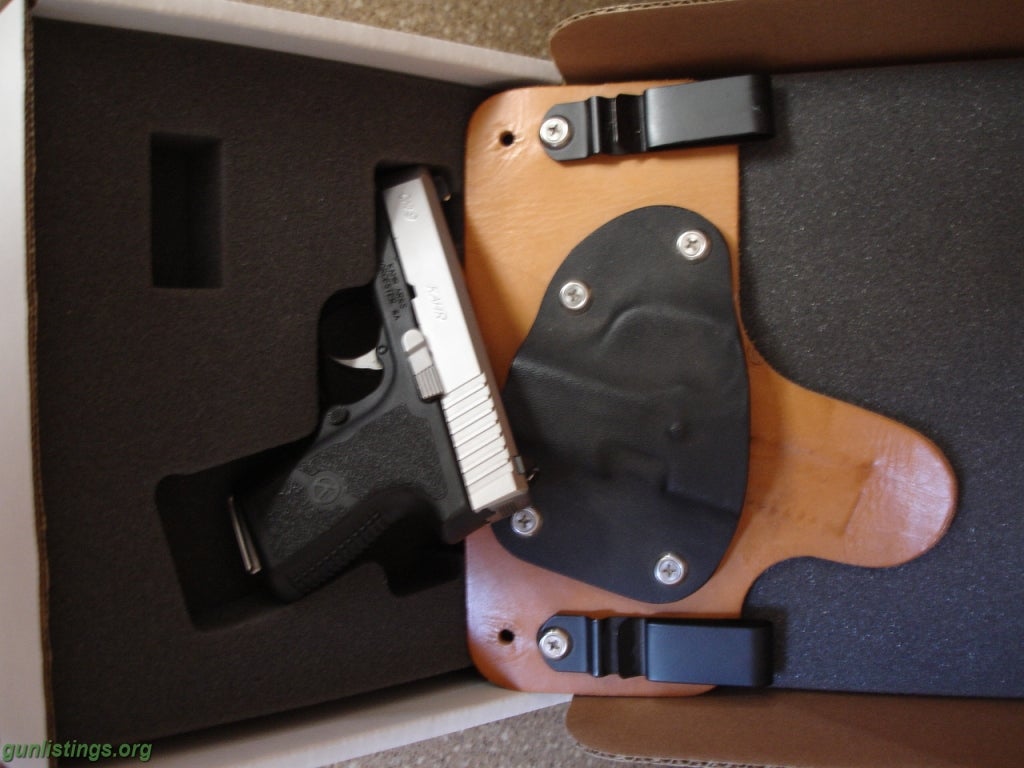 Pistols Kahr CM9 With Holster