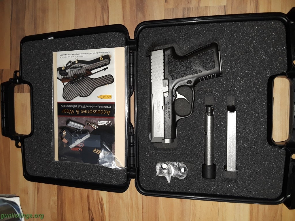 Pistols Kahr PM .40