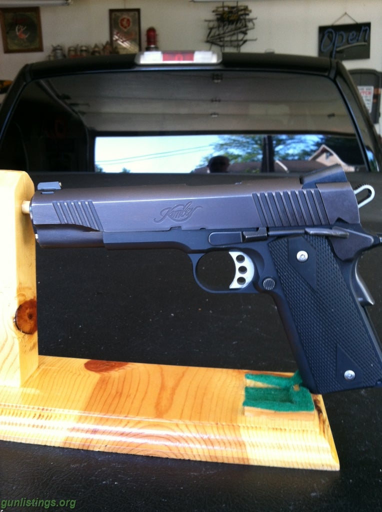 Pistols Kimber Custom 2 /45 Acp