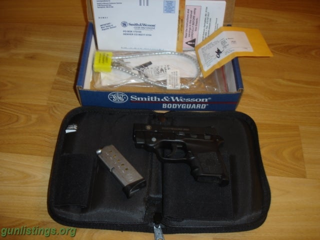 Pistols Like New Smith & Wesson Bodyguard .380