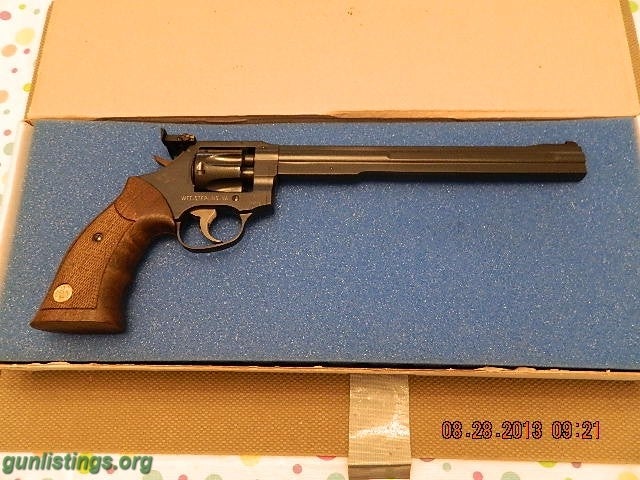 Pistols Manurhin MR 73, 22 LR Silhouette Model.