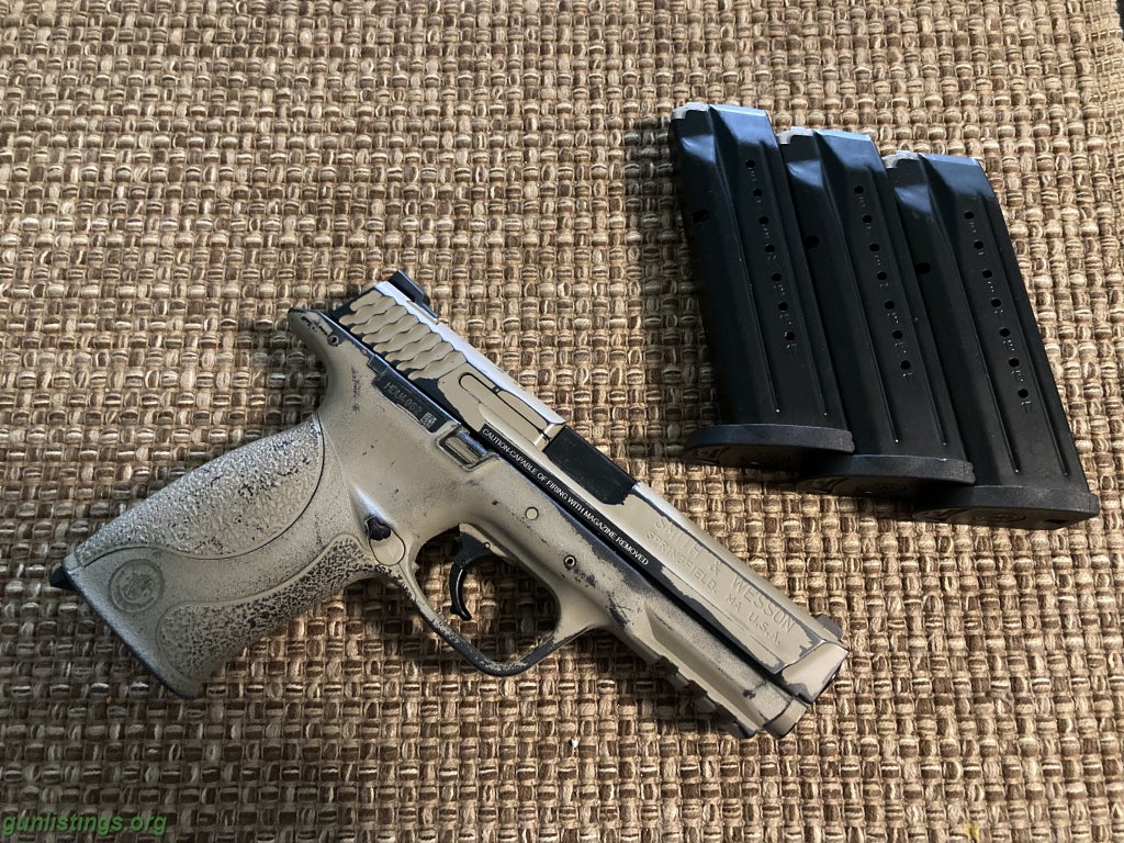 Pistols M&P9