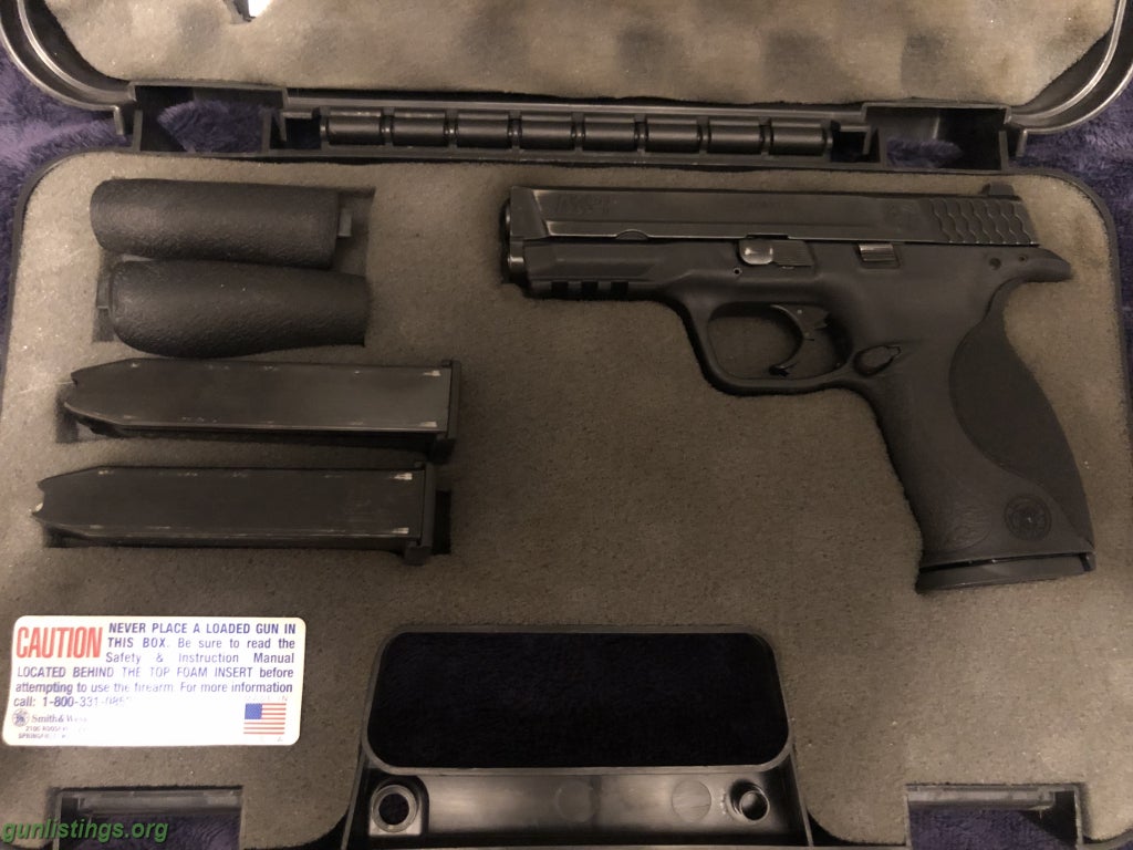 Pistols Smith & Wesson M&P 9mm