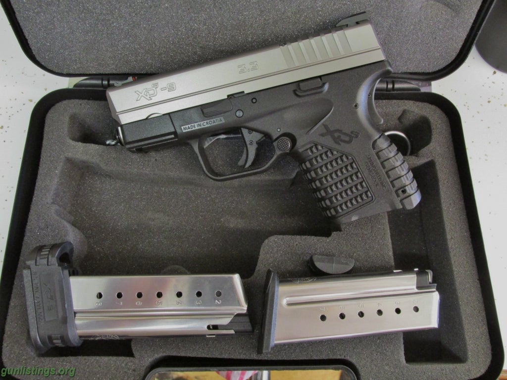 Pistols New Springfield XDS 9mm , 3.3