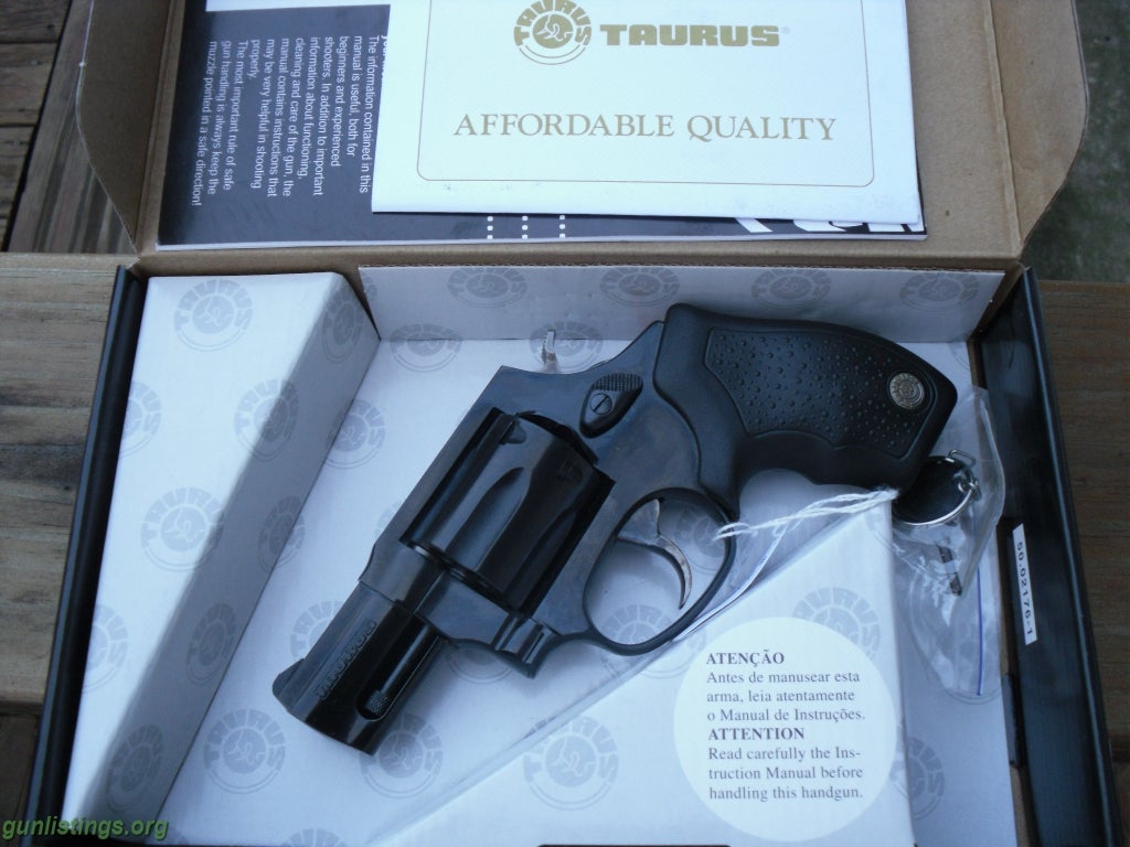 Pistols New Taurus M327