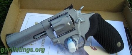 Pistols NIB Taurus 990 Tracker 4â€ SS 22LR Revolver 2-99004