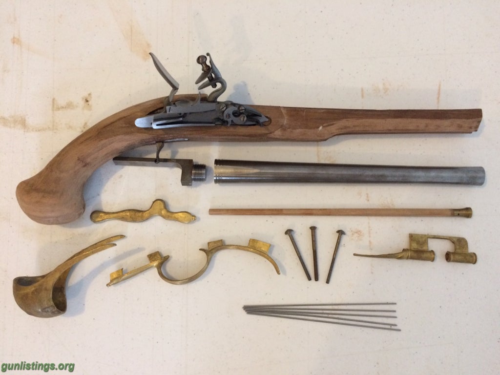 Pistols Officers Flintlock Pistol Kit