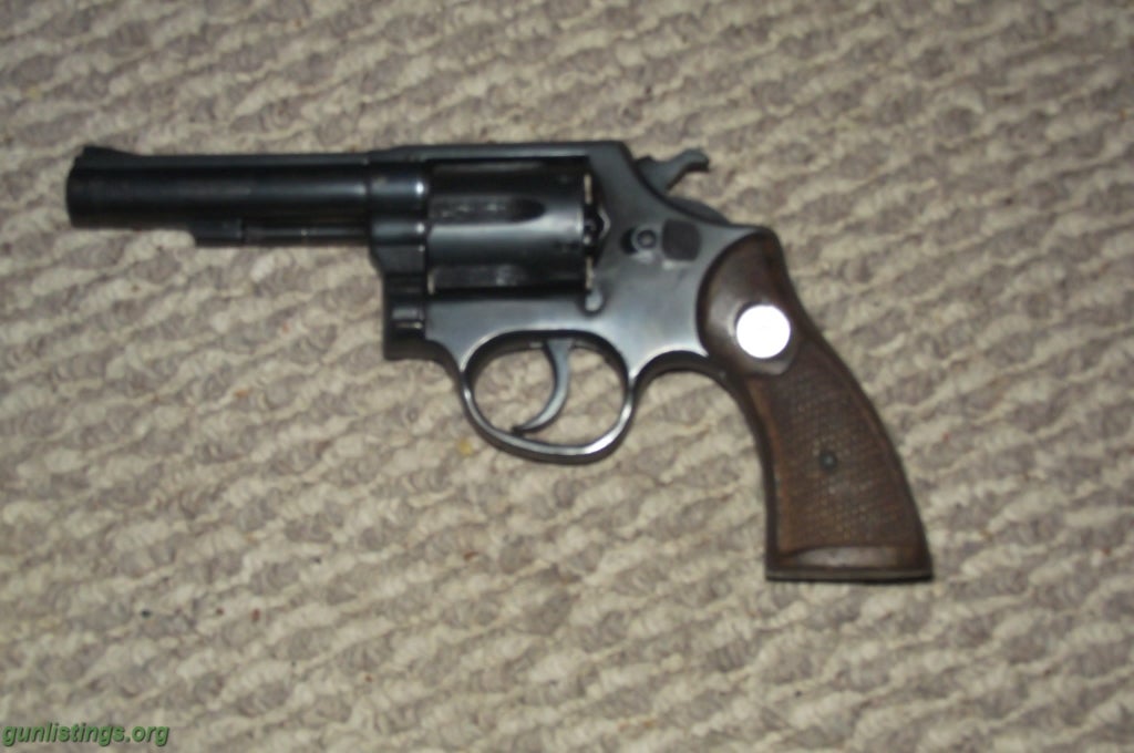 Pistols Older Taurus Model 82/85 .38 Revolver