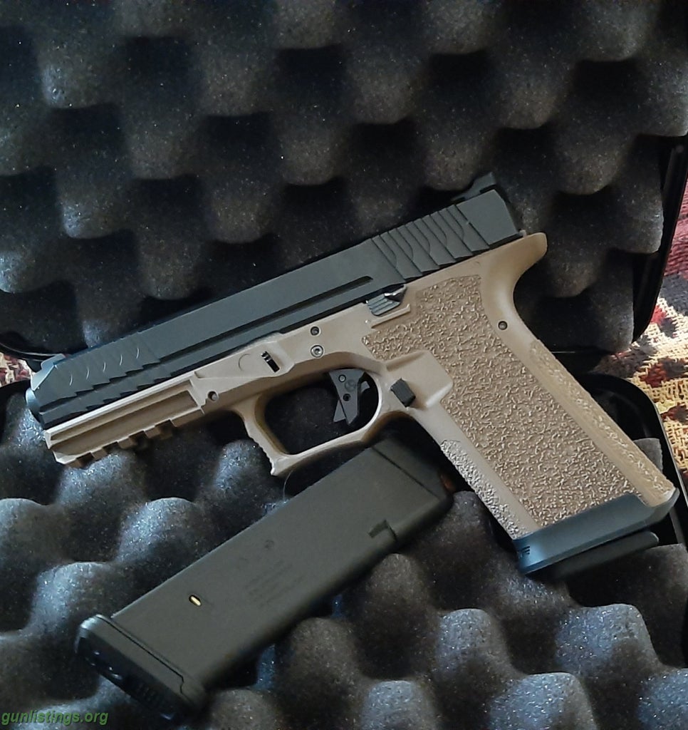 Pistols POLYMER 80 PFS9 9MM