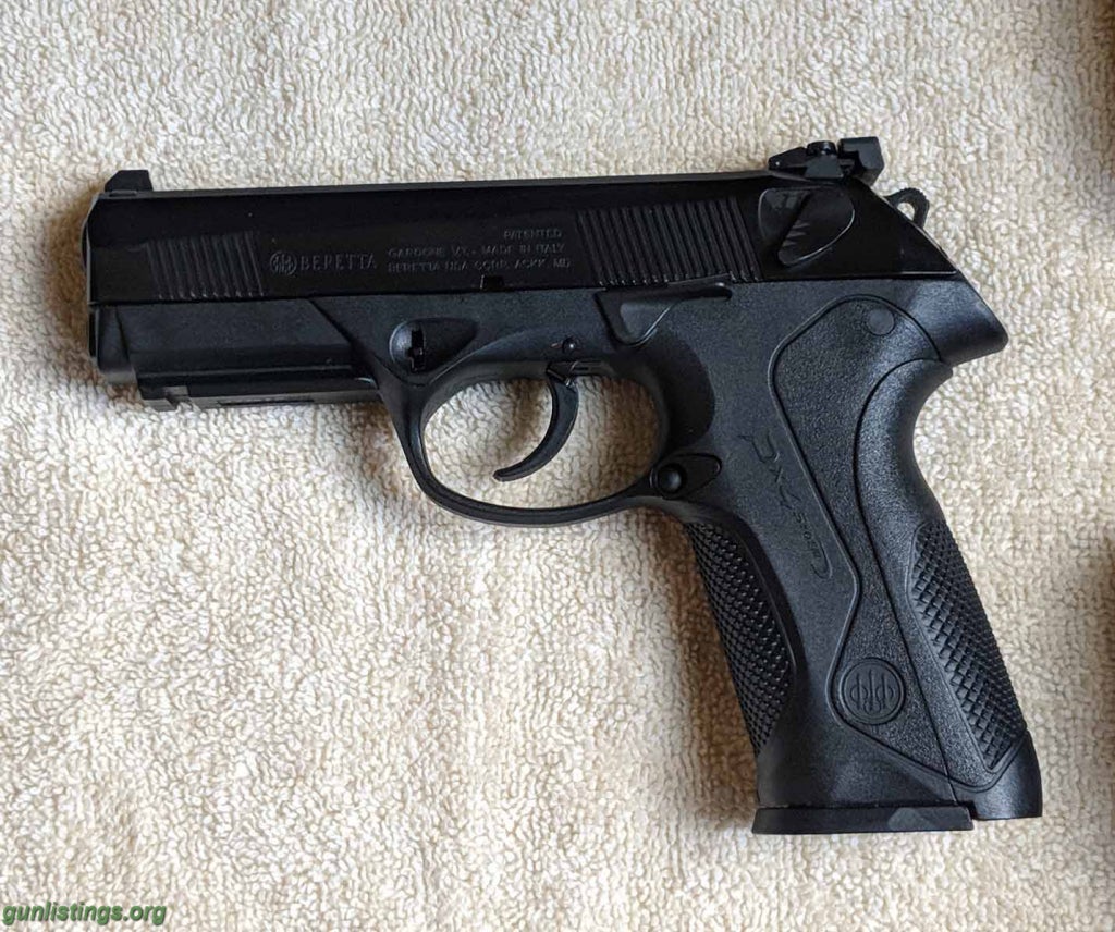 Pistols PX4 Compact 17+1 9mm