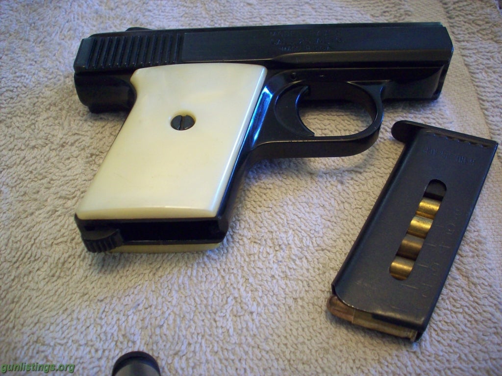 Pistols RAVEN 25 ACP SEMI-AUTO----LIKE NEW