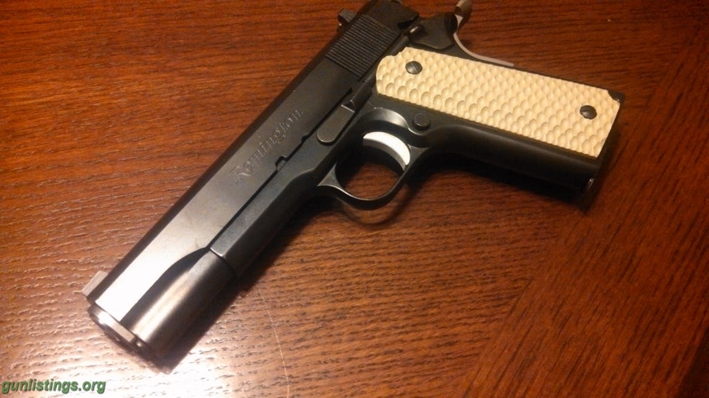 Pistols Remington R1