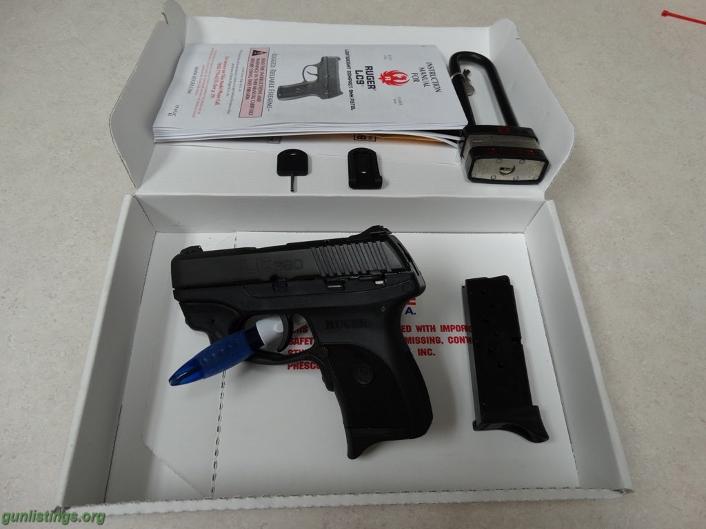 Pistols Ruger LC 380, 2 Magazines, Crimson Trace