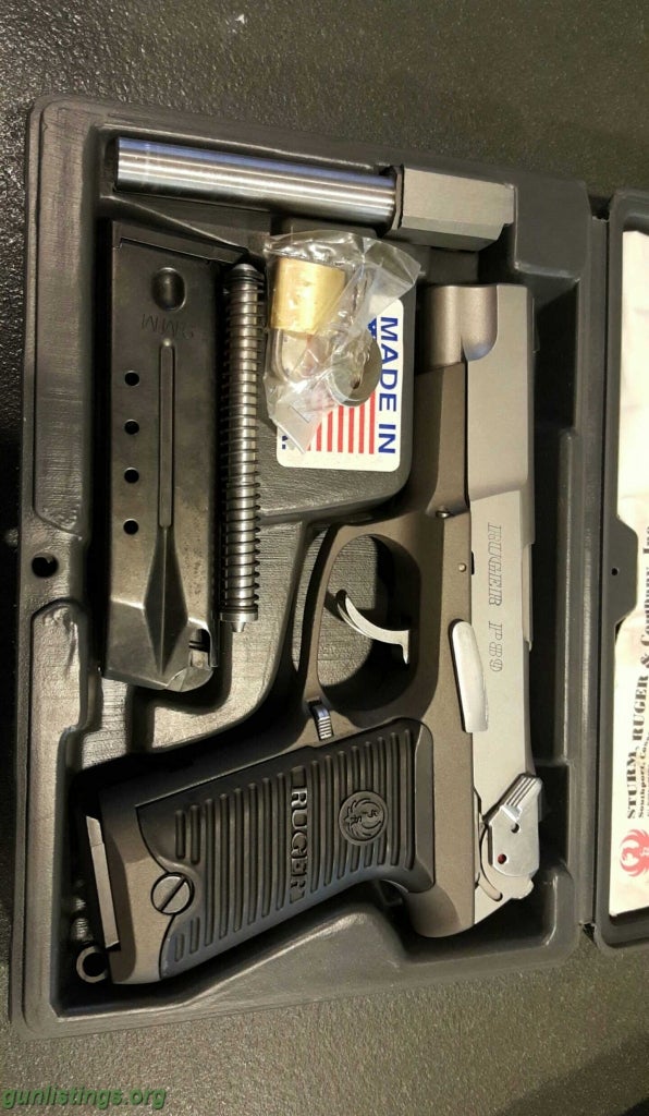 Pistols Ruger P89X.  9mm And Conversion Kit For 30 Luger.