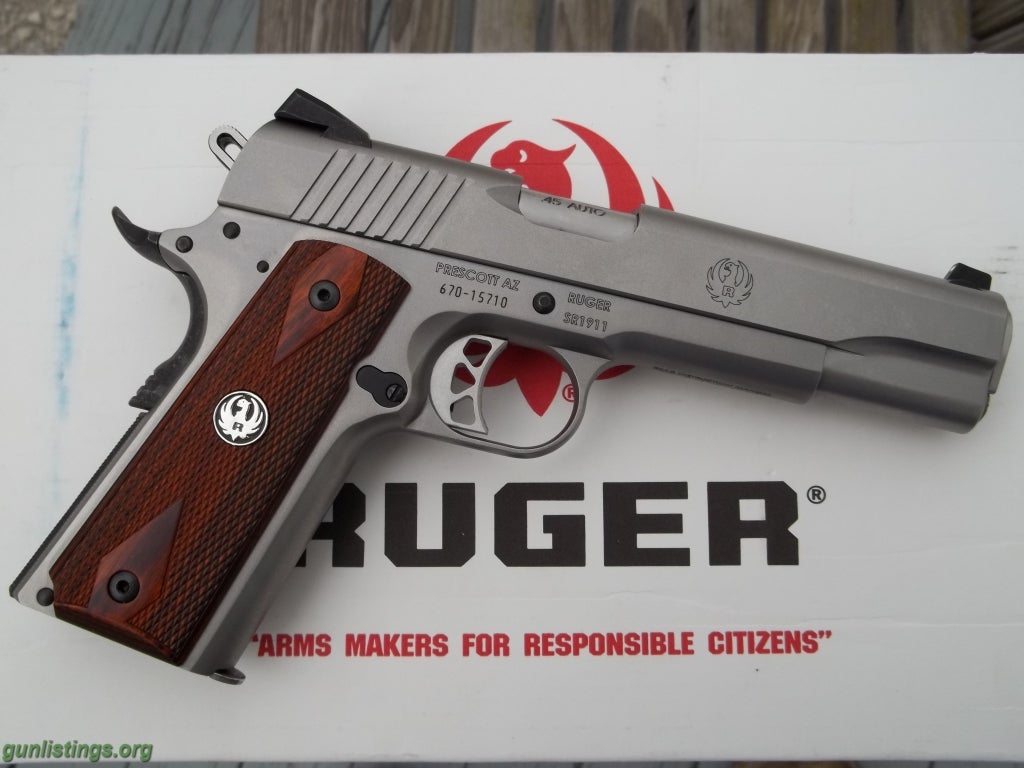 Pistols Ruger SR1911