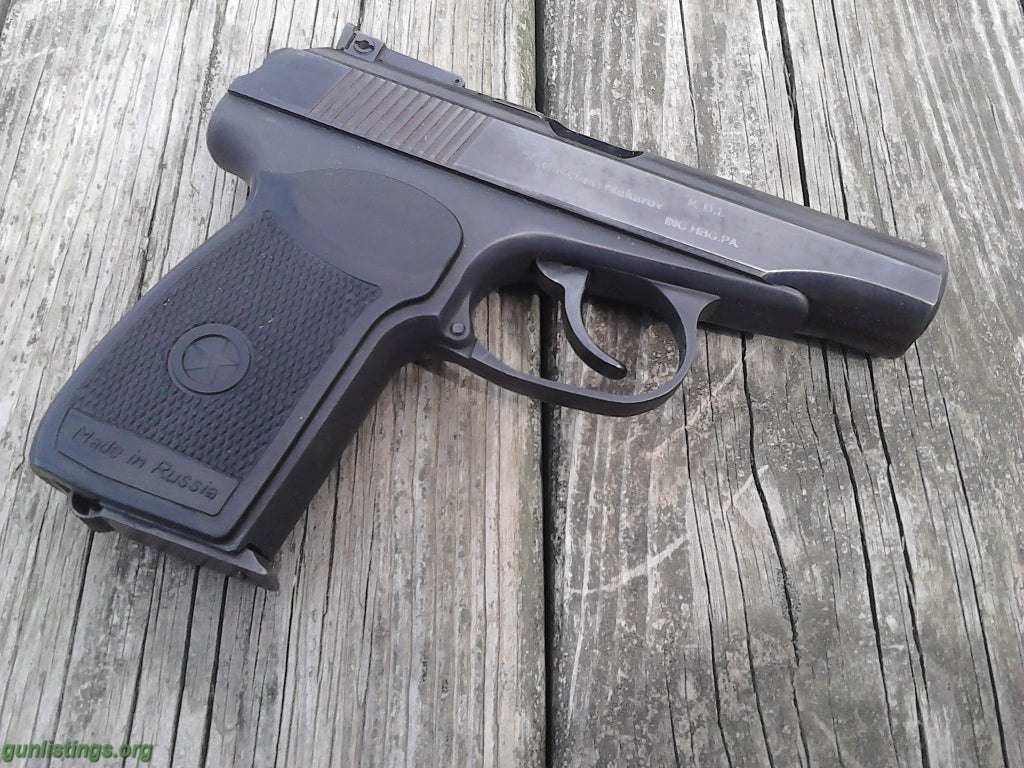 Pistols Russian Makarov IJ70-18A