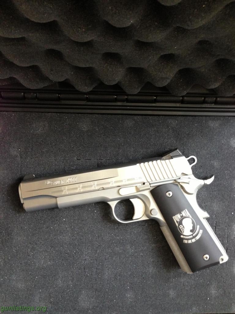 Pistols SIG .45 1911