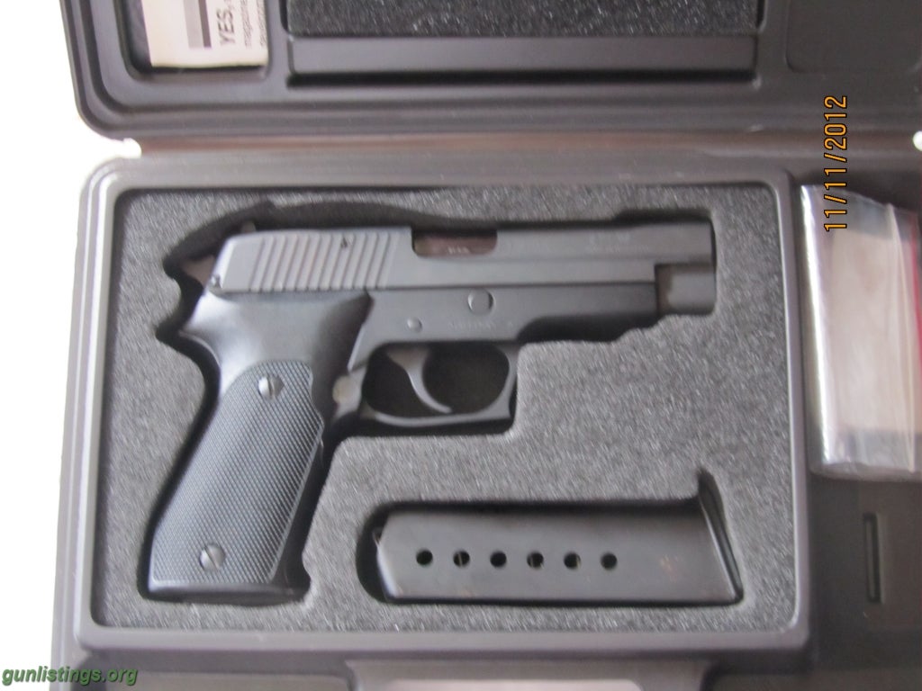 Pistols SIG P220 45 Acp